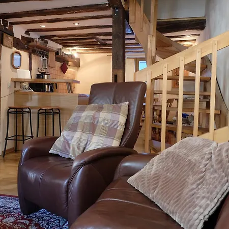 Rur-partie Apartment *